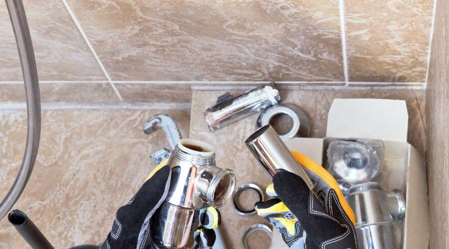Professional gutter cleaning in Poolville, TX